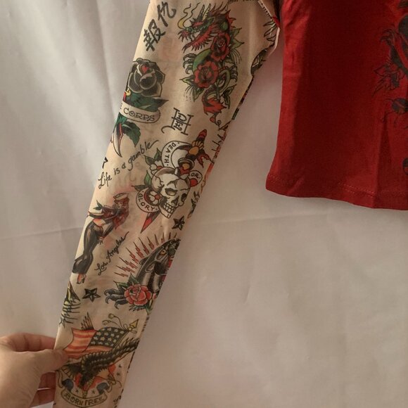 ED HARDY Love Tiger Hang Down Baby Tee with Sleeves in Wine Sz LARGE - Picture 4 of 5